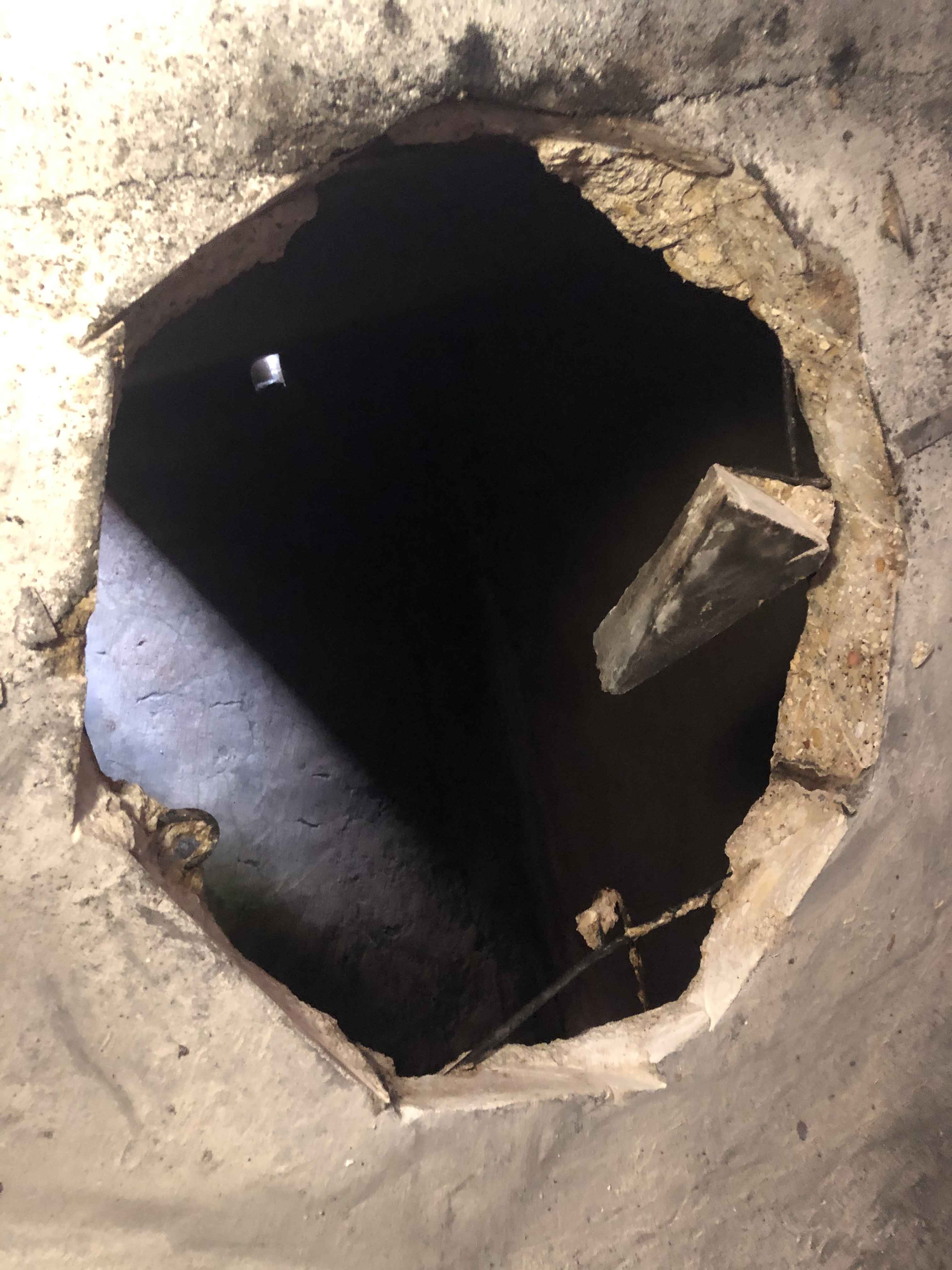 Installation d’une porte dans une cuve béton 3